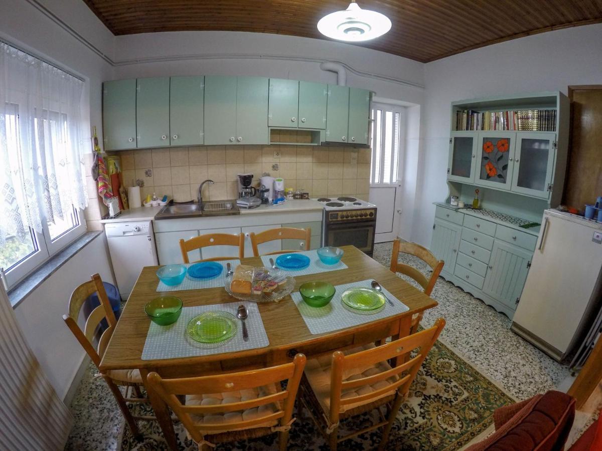 Breathtaking Lake View Cottage With A Fireplace Next To Ioannina City! Esterno foto